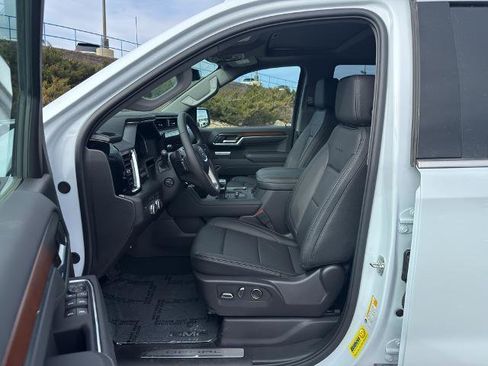 New 2026 GMC Sierra 1500 Denali w/ Denali Reserve Package image 16