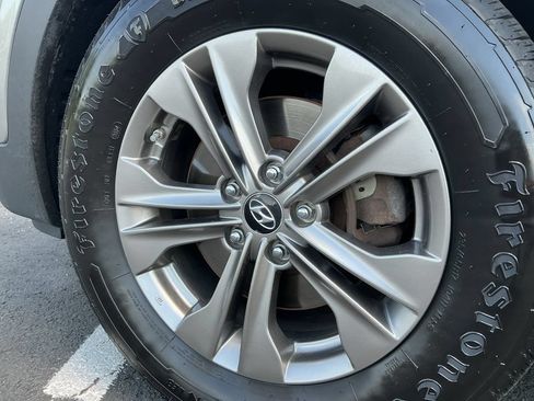 Used 2013 Hyundai Santa Fe Sport w/ Technology Pkg AWD/4WD image 7
