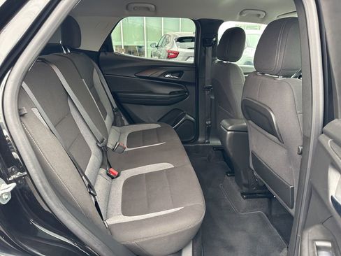 Used 2024 Chevrolet TrailBlazer LT w/ Driver Confidence Package image 21