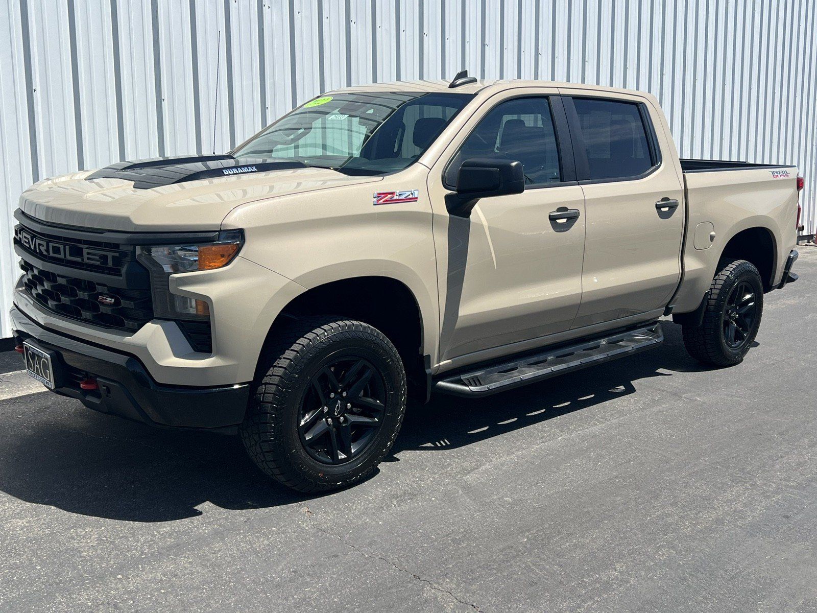 Used 2022 Chevrolet Silverado 1500 Custom Trail Boss AWD/4WD image 1