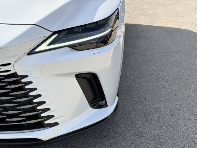 Certified 2026 Lexus RX 350 AWD w/ Convenience Package image 9