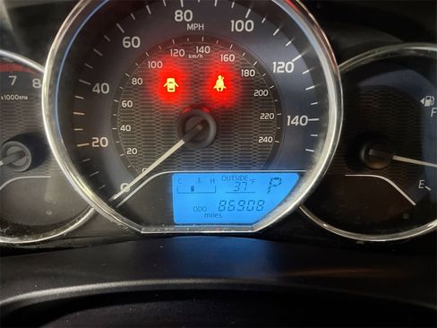 Used 2016 Toyota Corolla LE image 12