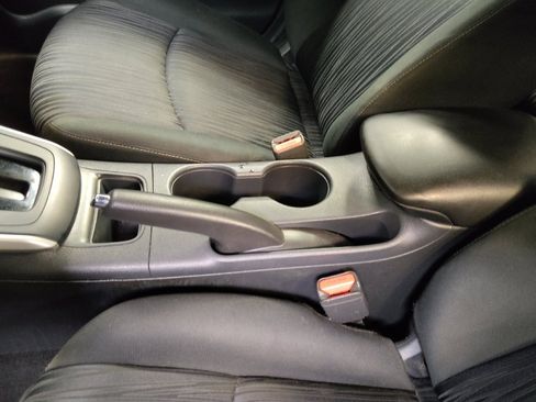 Used 2019 Nissan Sentra SV FWD image 26