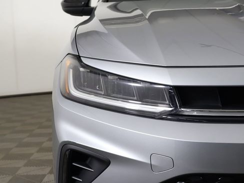 Used 2025 Volkswagen Jetta Sport image 10