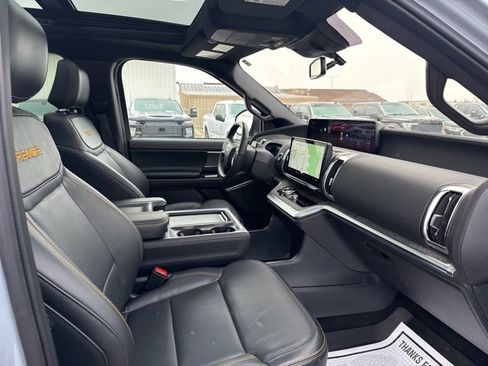 Used 2025 Ford Expedition Tremor image 11