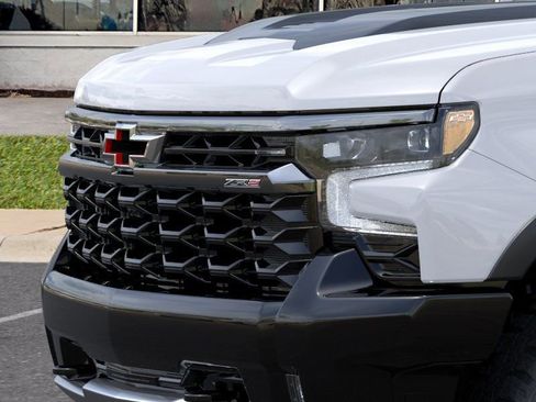 New 2026 Chevrolet Silverado 1500 ZR2 AWD/4WD image 13