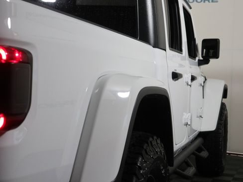 Used 2020 Jeep Gladiator Rubicon image 5