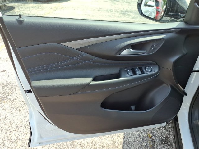 New 2026 Buick Envista Sport Touring w/ Convenience I Package FWD image 27
