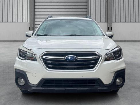 Used 2019 Subaru Outback 2.5i Premium w/ Popular Package #2 AWD/4WD image 9
