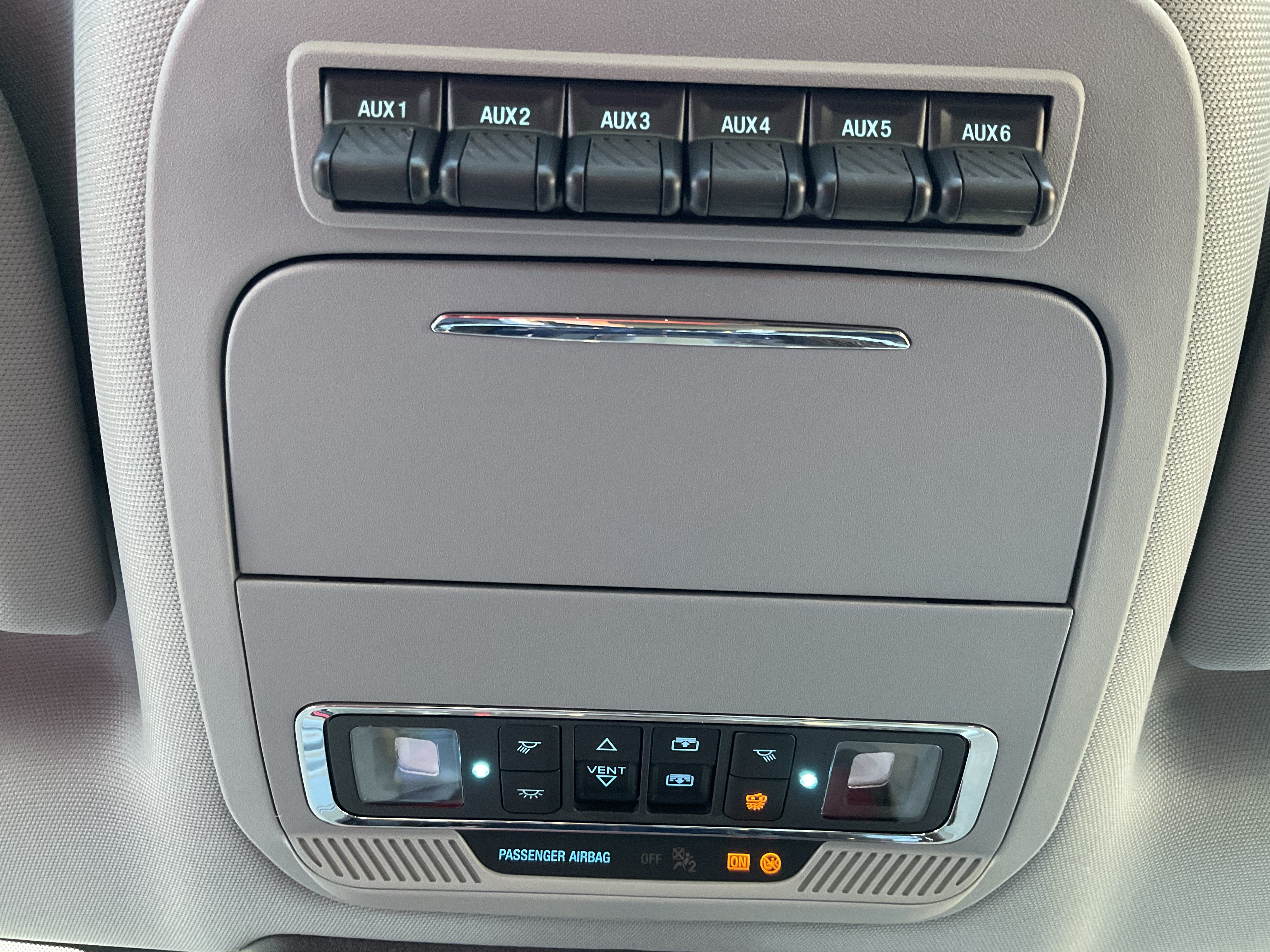 Used 2025 Ford F350 Lariat AWD/4WD image 36