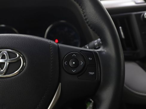 Used 2016 Toyota RAV4 XLE image 25