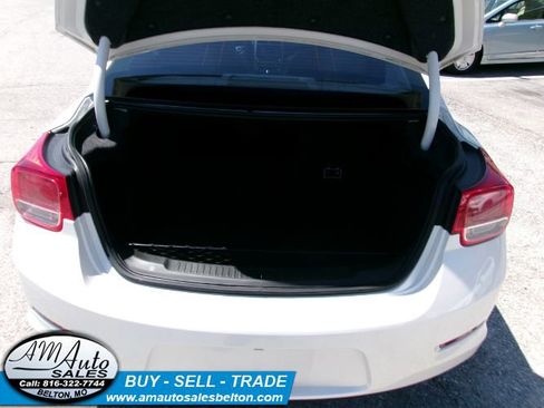 Used 2013 Chevrolet Malibu Eco w/ Power Convenience Package FWD image 16