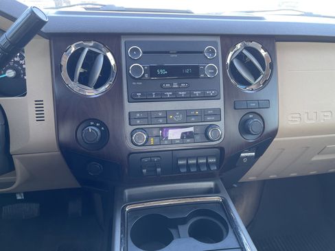 Used 2012 Ford F350 Lariat w/ Lariat Interior Pkg image 21