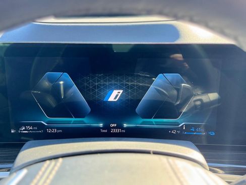 Used 2024 BMW X5 xDrive50e image 15