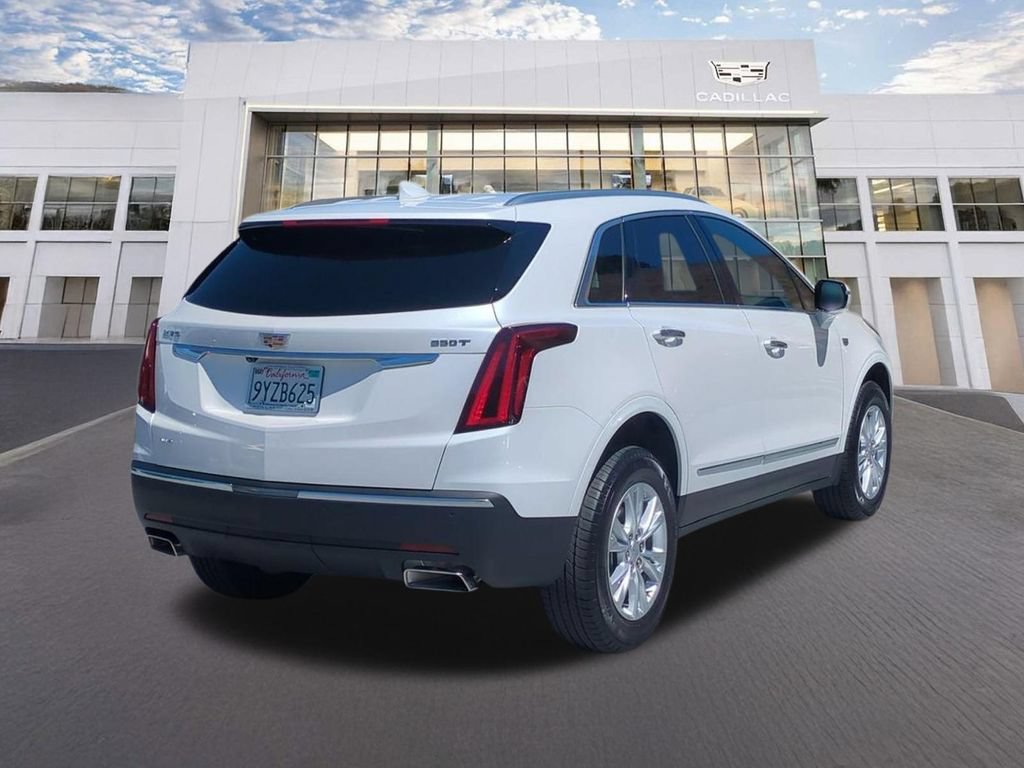 Used 2026 Cadillac XT5 Luxury w/ LPO, Floor Liner Package AWD/4WD image 5
