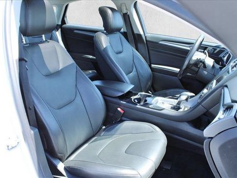 Used 2014 Ford Fusion Titanium AWD/4WD image 28