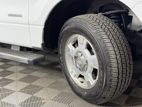 Used 2013 Ford F150 XLT w/ Mid Equipment Group image 5