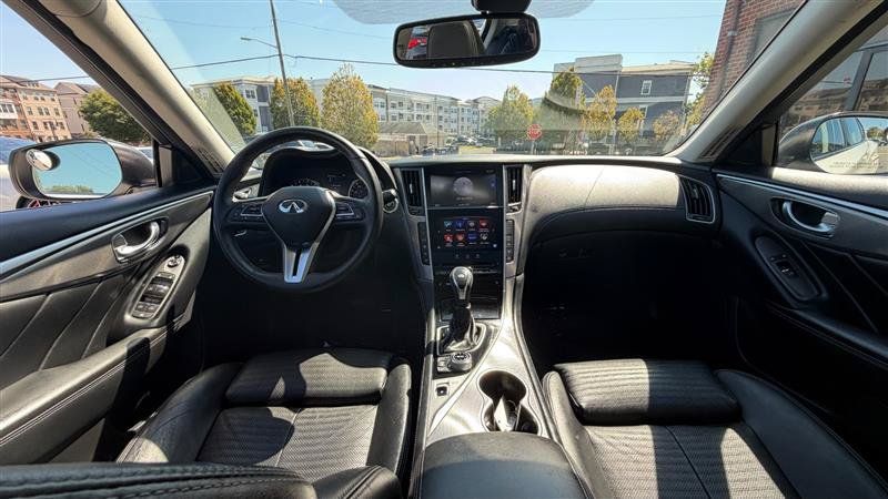 Used 2019 INFINITI Q50 Signature Edition w/ Cargo Package (L96) RWD image 22