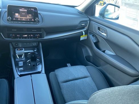 New 2026 Nissan Rogue SV image 18