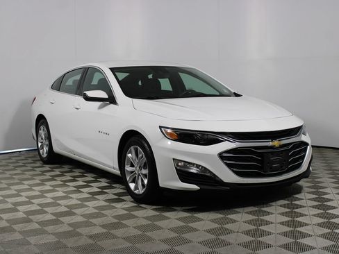 Used 2024 Chevrolet Malibu LT FWD image 1