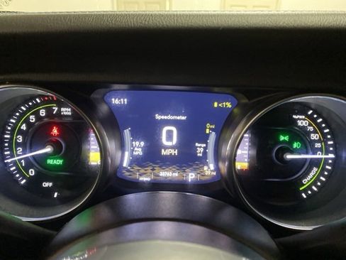 Used 2022 Jeep Wrangler Unlimited Rubicon 4xe w/ Cold Weather Group image 8