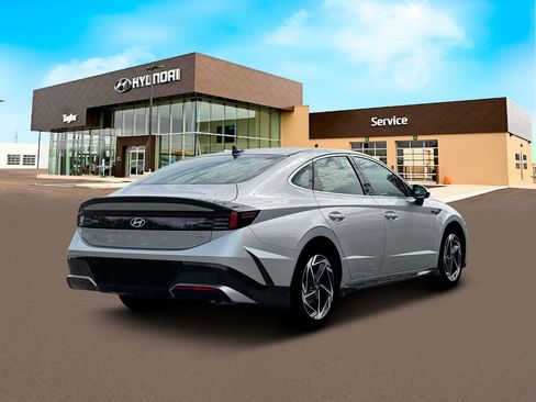New 2026 Hyundai Sonata SEL image 7