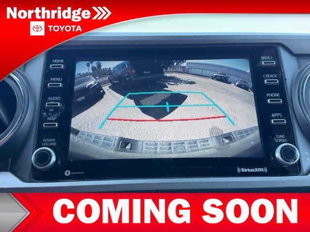 Used 2021 Toyota Tacoma TRD Sport w/ Technology Package RWD image 5