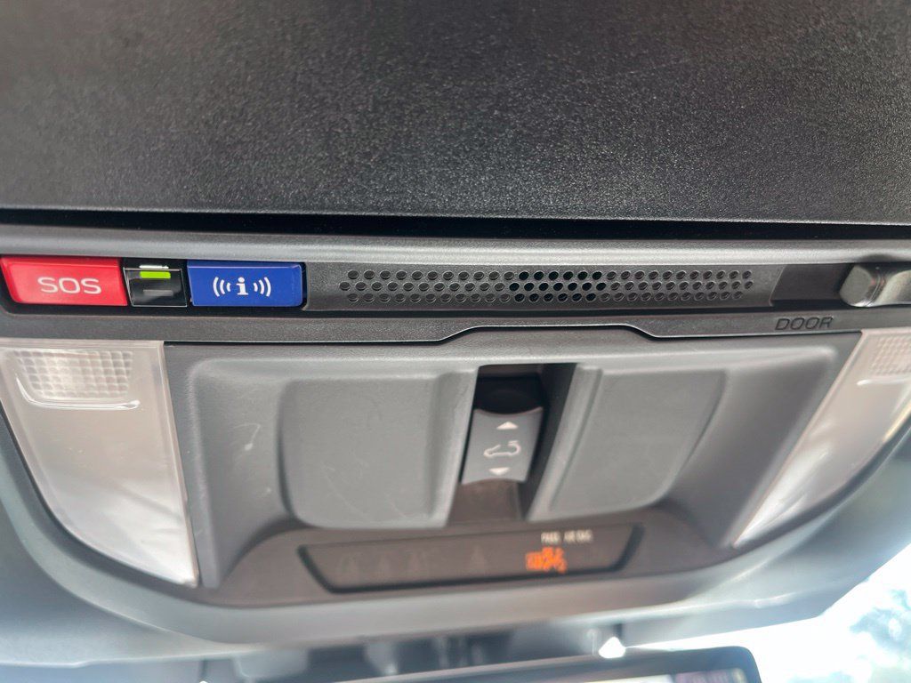 Used 2025 Subaru Forester Touring AWD/4WD image 24