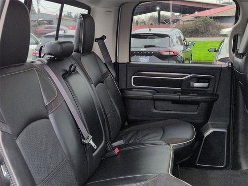 Used 2024 RAM 2500 Laramie image 28