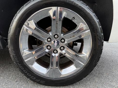 Used 2017 Chevrolet Tahoe Premier image 9