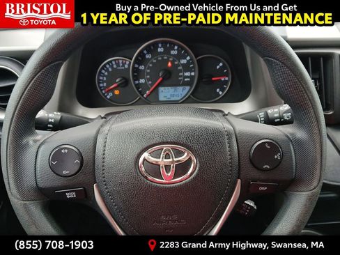 Used 2016 Toyota RAV4 LE image 18