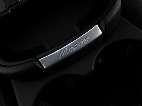 Certified 2026 Porsche Macan S AWD/4WD image 29