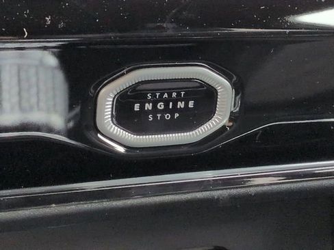 New 2026 Jeep Grand Cherokee Altitude RWD image 28