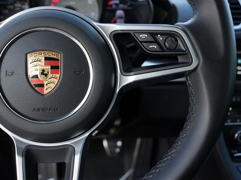 Used 2024 Porsche 718 Cayman S w/ Premium Package image 9