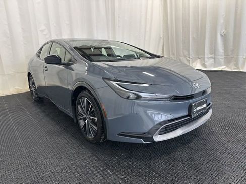 Used 2023 Toyota Prius XLE image 33
