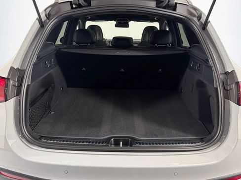 Certified 2026 Mercedes-Benz GLC 300 image 24