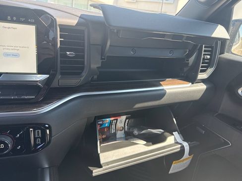 New 2026 Chevrolet Silverado 1500 RST w/ Convenience Package II AWD/4WD image 17