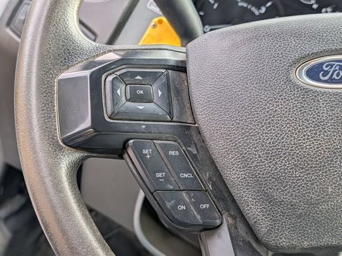 Used 2022 Ford F650 2WD Regular Cab Super Duty image 15