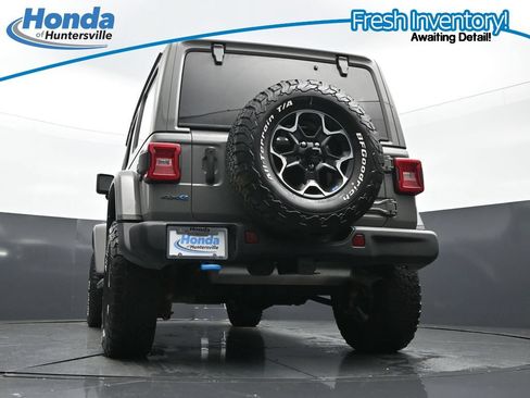 Used 2022 Jeep Wrangler Unlimited Rubicon 4xe w/ Steel Bumper Group AWD/4WD image 33