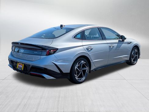 New 2026 Hyundai Sonata SEL image 4
