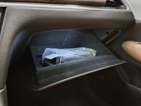 Used 2020 Cadillac XT6 Premium Luxury w/ Platinum Package image 31