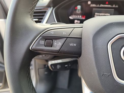 Certified 2025 Audi Q5 2.0T Premium Plus w/ Premium Plus Package image 27