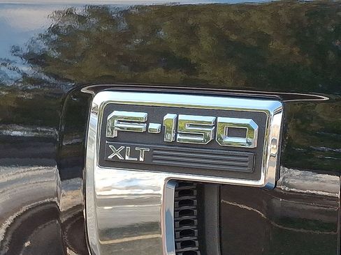 Used 2023 Ford F150 XLT AWD/4WD image 19