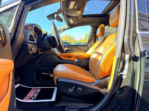 Used 2021 Chrysler Pacifica Pinnacle image 18