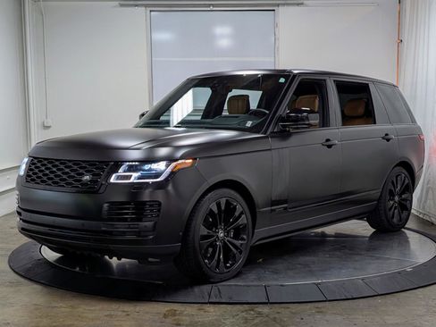 Used 2021 Land Rover Range Rover Autobiography Fifty Edition image 4