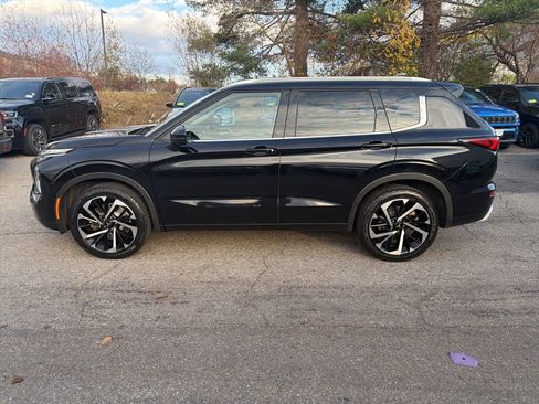 Used 2023 Mitsubishi Outlander SEL AWD/4WD image 15