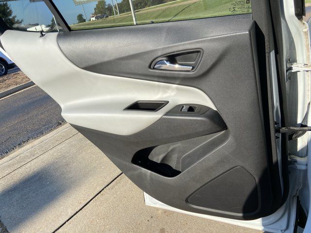 Used 2020 Chevrolet Equinox LS FWD image 49