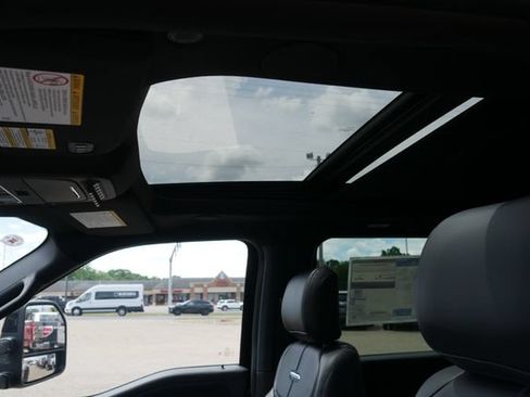 New 2026 Ford F350 Platinum AWD/4WD image 3