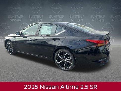 New 2025 Nissan Altima 2.5 SR image 5