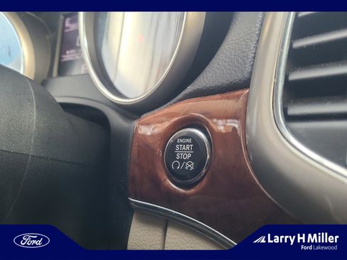 Used 2013 Jeep Grand Cherokee Limited w/ Trailer Tow Group image 29